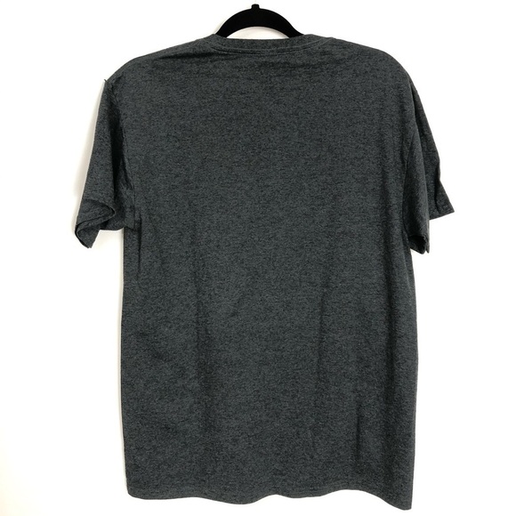 🦄 2/$20 Vivian vampire band t-shirt! - Picture 2 of 7